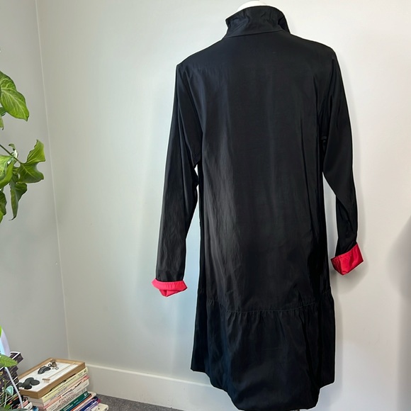 Vintage Nylon Raincoat size large - Picture 2 of 7